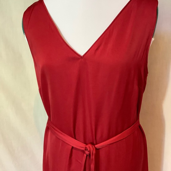Ann Taylor Red Sleeveless Dress - Picture 3 of 9